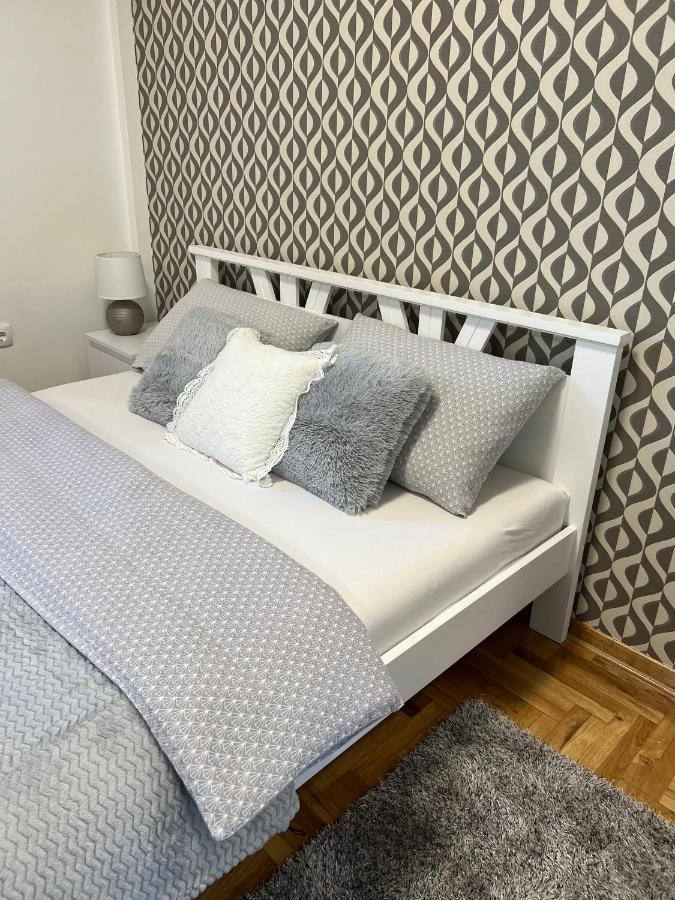 Centar Ns2 Lejlighed Novi Sad Eksteriør billede